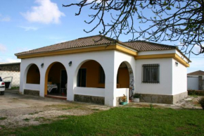 Отель Fig Tree Cottage  Чиклана-Де-Ла-Фронтера